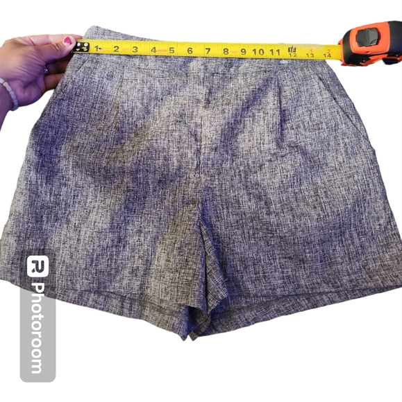 Linda Bella short - Picture 2 of 6